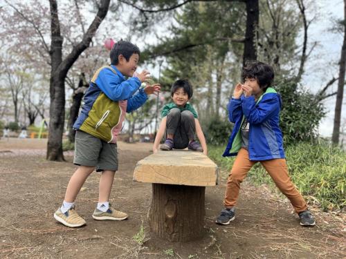 何かの戦い